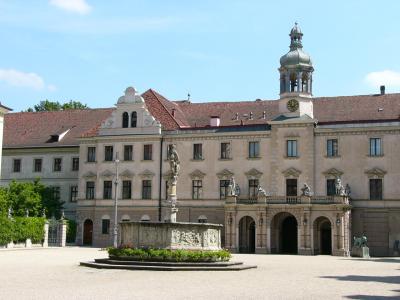 SchlossThurnundTaxis2010.JPG