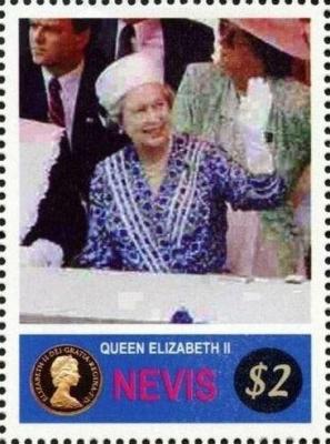 Queen-Elizabeth-II-wearing-White-Hat-and-Gloves.jpg
